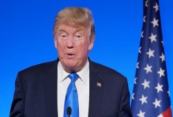 ترامب يحيي ذكرى ضحايا هجمات 11 سبتمبر