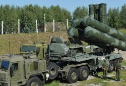 تركيا توقع عقدا مع روسيا لشراء منظومات صواريخ "إس-400"