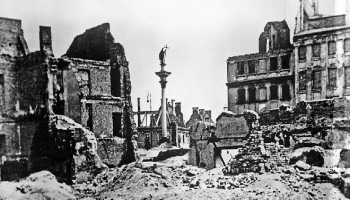 "ترليون دولار".. بولندا تسعى لتدفع ألمانيا "ثمن" الحرب العالمية