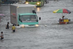 إجلاء 200 ألف شخص في الصين بسبب الإعصار «تاليم»