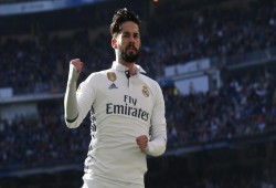 ريال مدريد يجدد عقد أسطورته القادمة بشرط جزائي "خيالي" (فيديو)
