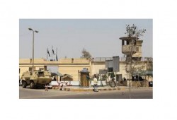 إدارة سجن "طُرة" تعتدي على المعتقلين وتجردهم من مُتعلقاتهم الأساسية