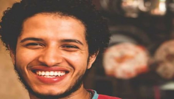 والد مصور معتقل: ارحمونا من العذاب