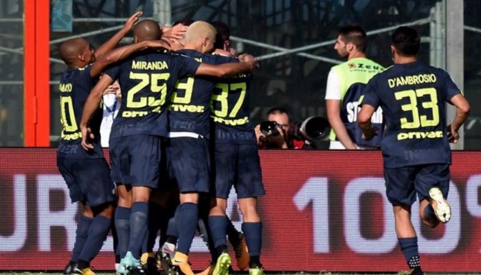 انترناسيونالي يهزم كروتوني ويحافظ على بدايته المثالية