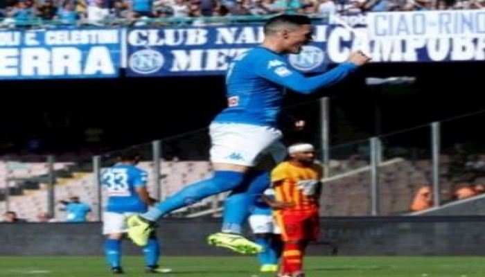 "نابولي" فى صدارة الدوري الإيطالي.. بسداسية في شباك "بينفينتو"