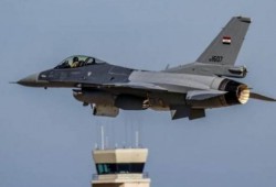 المقاتلات العراقية تشن غارات على الميادين في دير الزور