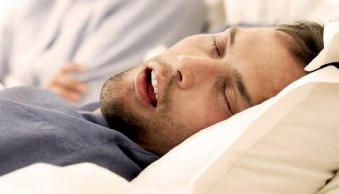 كيف توقف الشخير في خمس دقائق فقط؟