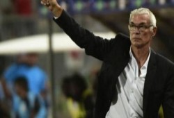 كوبر يفكر في استبعاد هذا المهاجم من قائمة مباراة الكونغو