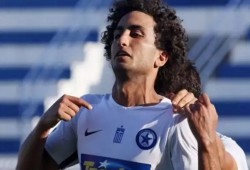 وردة يسجل في الدقيقة 96 ويقود أتروميتوس للفوز في الكأس