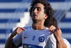 وردة يسجل في الدقيقة 96 ويقود أتروميتوس للفوز في الكأس