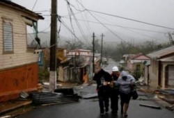 الإعصار «ماريا» يضرب بورتوريكو ويدمر شبكات الكهرباء