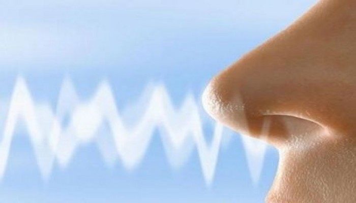 5 حالات نفقد فيها "حاسة الشم" غير الإنفلوانزا
