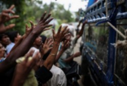 الهند تُرحل مسلمي الروهينجا إلى ميانمار بدعوى أنهم مهاجرين غير شرعيين