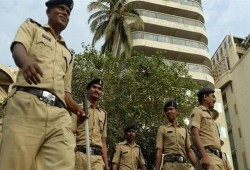 3 قتلى و20 مصاباً بهجوم على موكب وزير هندي بكشمير