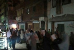مسيرة ليلية لاهالى ابوسليمان بشرق الاسكندرية تحت شعار "رحيل شيخ المجاهدين سجين كل العصور"