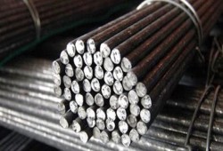 استقرار أسعار الحديد اليوم.. و«بشاي» يسجل 11800 جنيه