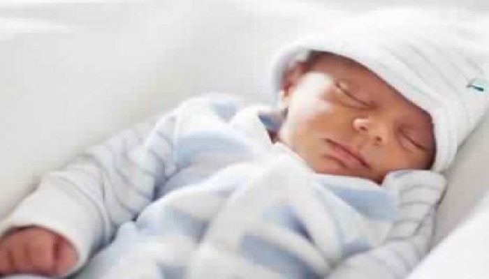أفكار تجعل طفلكِ الرضيع يتعلق بكِ أكثر