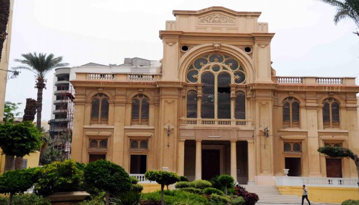 آثار الانقلاب.. تدرج معبداً يهودياً على قائمة آثارها