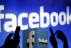 فيس بوك تحذف عشرات الآلاف من الحسابات الوهمية