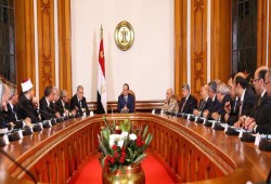 الديون تتراكم على مصر...اقتراض 7 مليارات دولار من السوق الدولية مطلع 2018