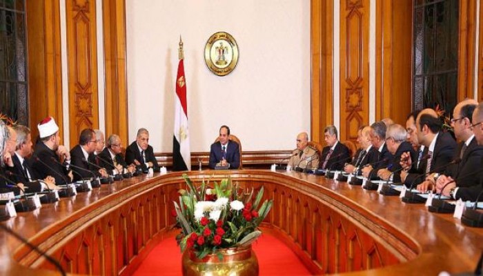 الديون تتراكم على مصر...اقتراض 7 مليارات دولار من السوق الدولية مطلع 2018