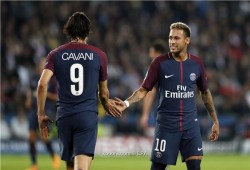 باريس يسحق بايرن وفوز هزيل لبرشلونة وتألق الإنجليز .. تعرف على نتائج "الأبطال" وشاهد الأهداف