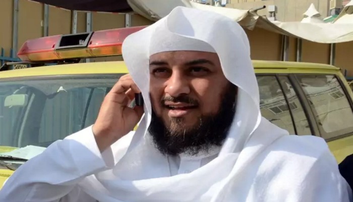وزير بالديوان الملكي يستدعي العريفي .. تعرف على السبب