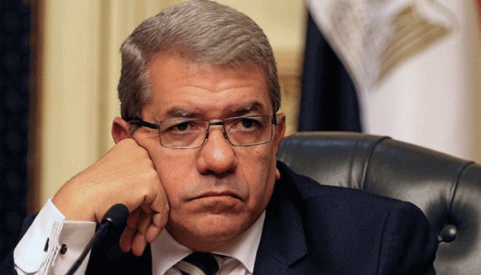 متحدثا خلال مشاهدة "كرة القدم".. وزير مالية الانقلاب: صادرات تركيا 9 أضعاف صادرات مصر
