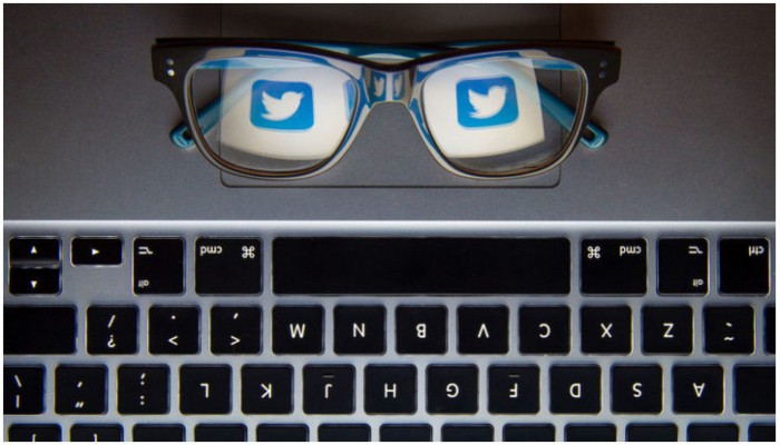 تويتر توقف مئات الحسابات المرتبطة بروسيا
