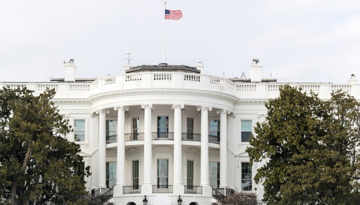 البيت الأبيض يعلن استقالة وزير الصحة توم برايس