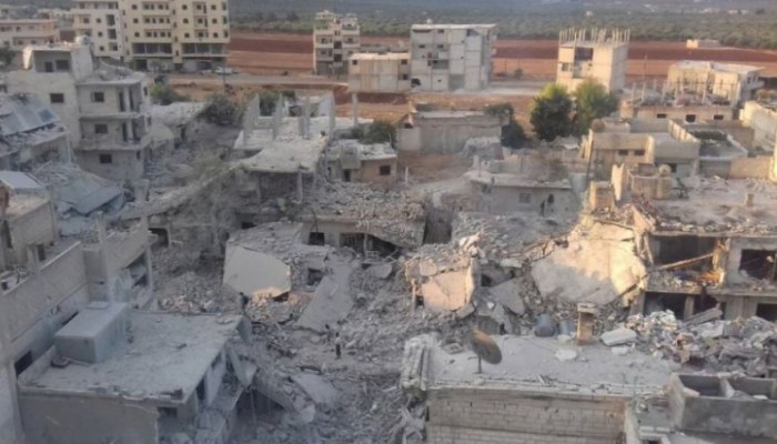 بعد يوم دام خلف أكثر من 40 شهيداً ... هدوء حذر في إدلب مع توقف قصف الطيران الحربي