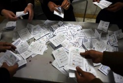 السيسي يحكم سيطرته على الأجهزة القضائية استعداداً للانتخابات الرئاسية أو الاستفتاء