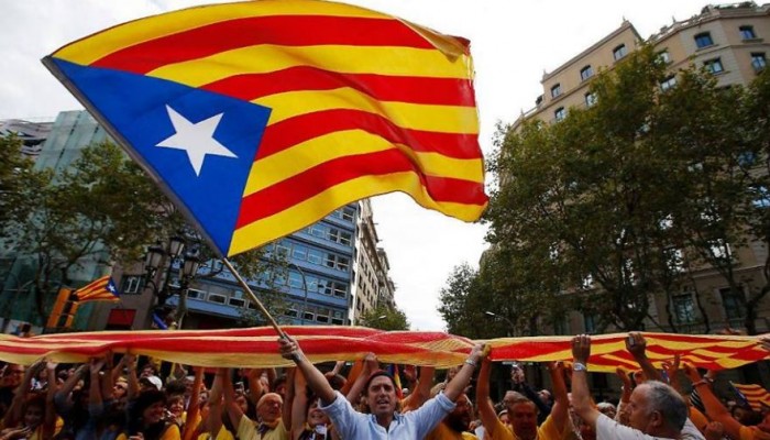 رئيس إقليم كاتالونيا: كسبنا حق إقامة دولة مستقلة