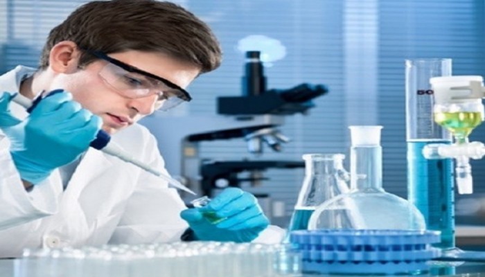 علماء روس يطورون جهازا للكشف عن السرطان في دقائق