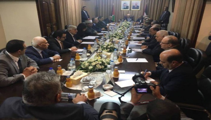 حكومة الوفاق الفلسطينية تعقد أول اجتماع لها فى غزة منذ عام 2014