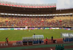 تعرف على القناة الناقلة لمباراة أوغندا وغانا بتصفيات المونديال