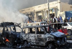 قطر تعلن إصابة مسؤول وتضرر سفارتها بانفجار مقديشو