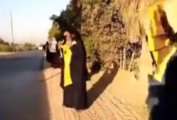 سلسلة بشرية لأهالي النوبارية رفضاً للحكم العسكري للبلاد