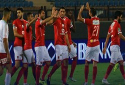 في ليلة تألق فيها "جمعة".. الأهلي يدك الرجاء برباعية (فيديو)