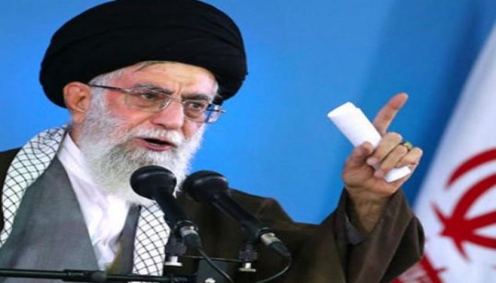 خامنئي يهاجم ترامب ويهدد بتحويل الاتفاق النووي لـ"فتات"