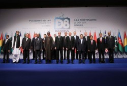 انطلاق قمة مجموعة الثماني الإسلامية في إسطنبول