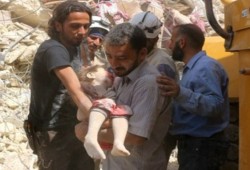 مقتل 16 مدنيا بينهم أطفال بغارات على دير الزور