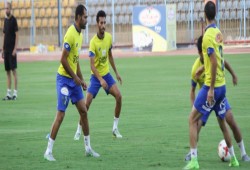 الإسماعيلي يتقاسم صدارة الدوري مع المصري بثنائية في الداخلية