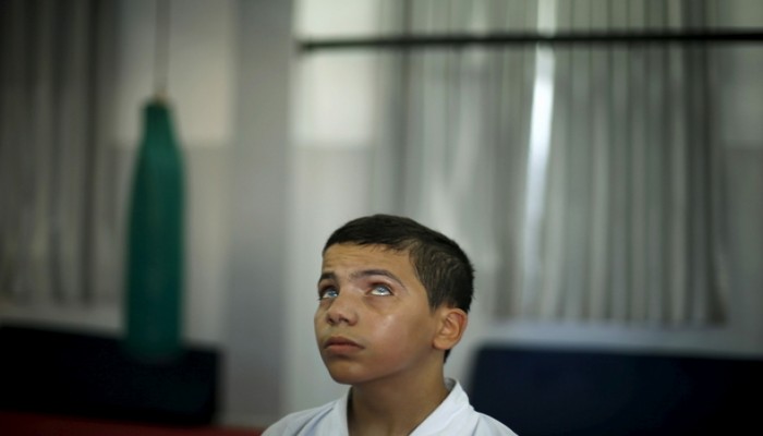 في سراييفو.. مختصون بالعلاج الطبيعي من فاقدي البصر