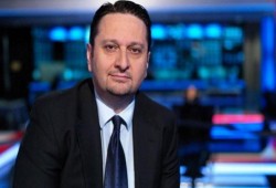 مدير عام سكاي نيوز عربية يستقيل ويغادر الإمارات نهائيا