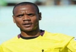 8 معلومات عن حكم نهائي دوري الأبطال.. بشرى سارة للأهلي