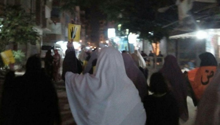 مسيرة ليلية لنساء ضد الانقلاب بالإسكندرية