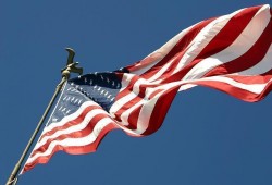 أمريكا تعيد فتح باب اللجوء إليها ماعدا مواطني 11 دولة على رأسها "مصر"