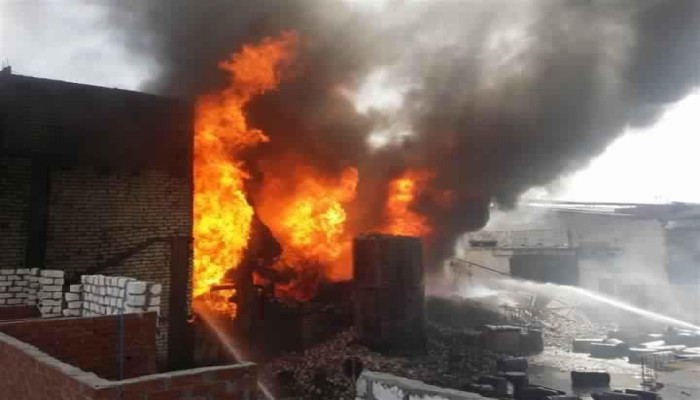 انفجار براميل كيماويات فى مصنع البتروكيماويات غرب الإسكندرية