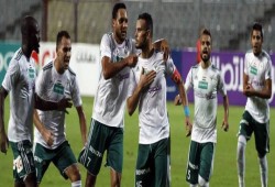 الإسماعيلي ينفرد بالصدارة بهدف قاتل في المصري